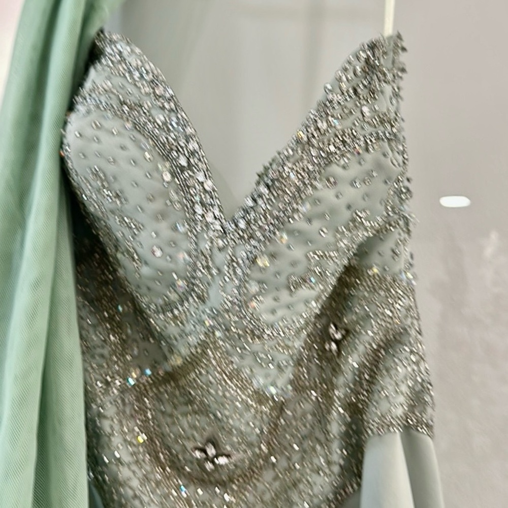 Stephen Yearick beaded green long dress. Size 8.